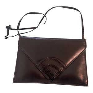 Vintage handbag black Vinyl Turnlock